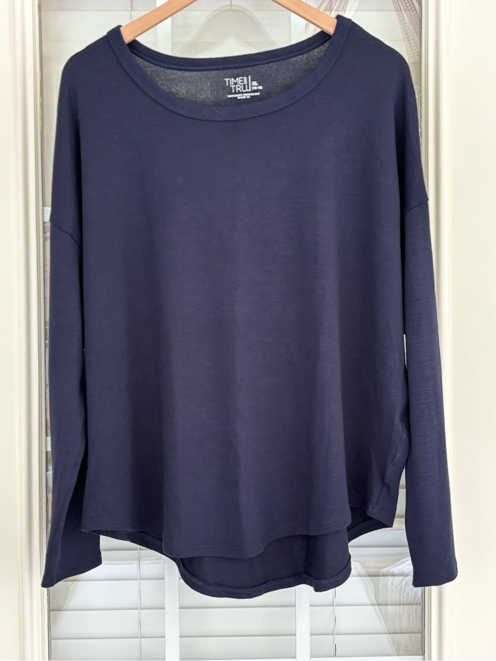 Navy, lightweight,Relaxed Long-Sleeve Crewneck Top, XL, layering